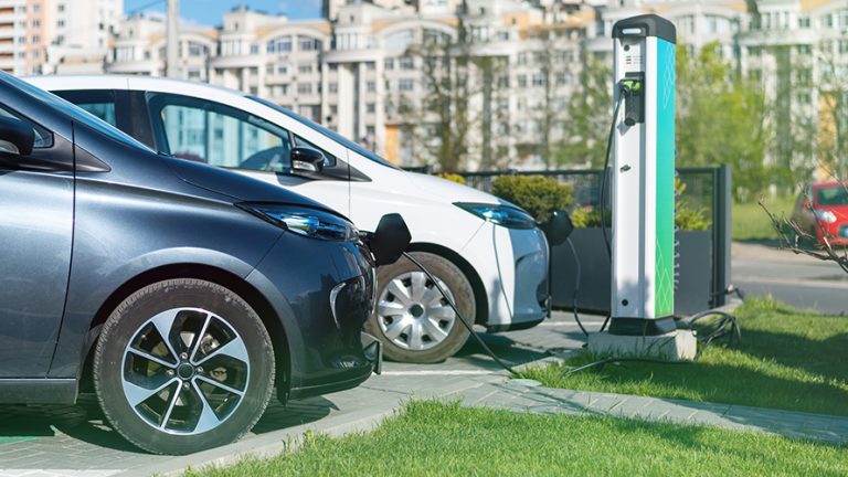 Porquê instalar um carregador elétrico? Pegada Ecológica.
