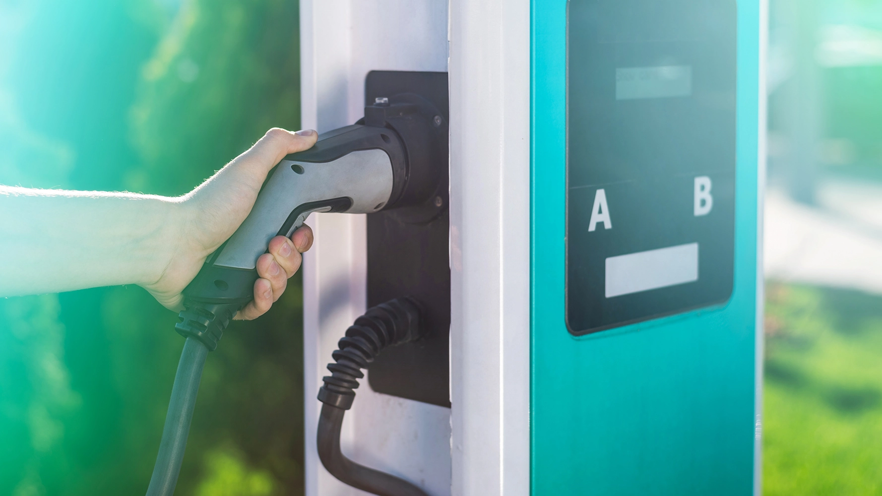 Carregadores Elétricos: Preparar a Sua Casa para o Futuro da Mobilidade